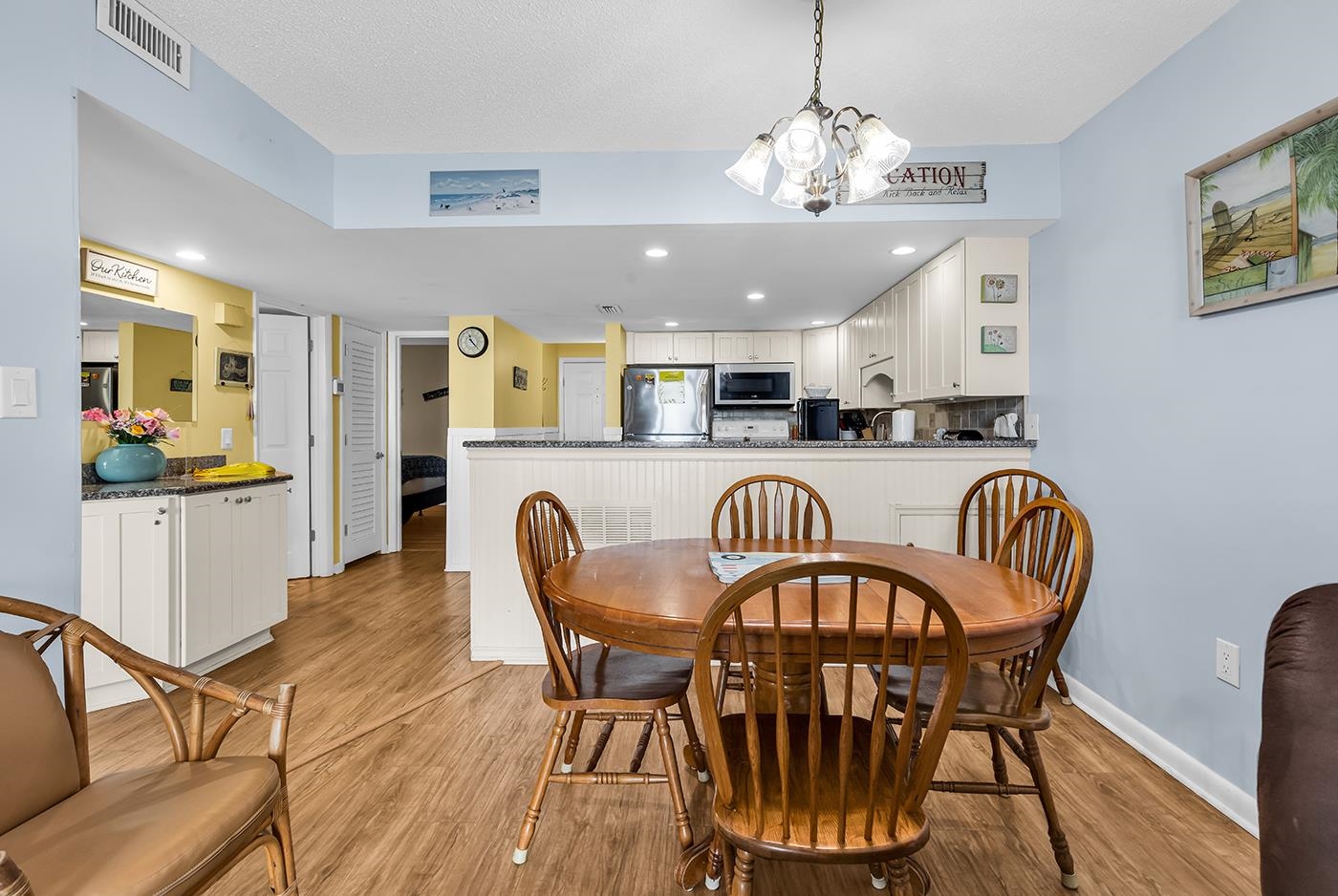 Photo 3