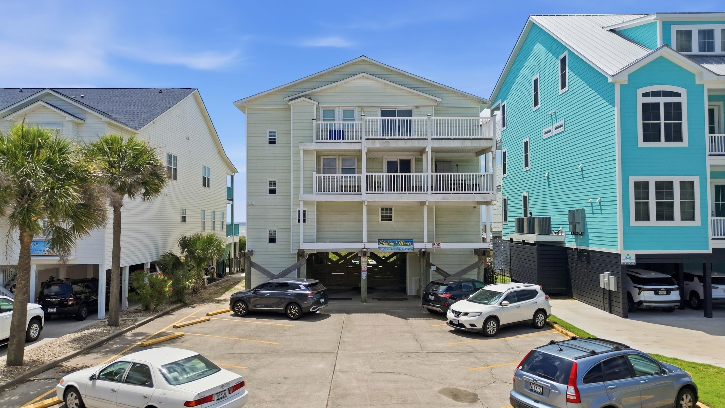 909 S Ocean Blvd., North Myrtle Beach