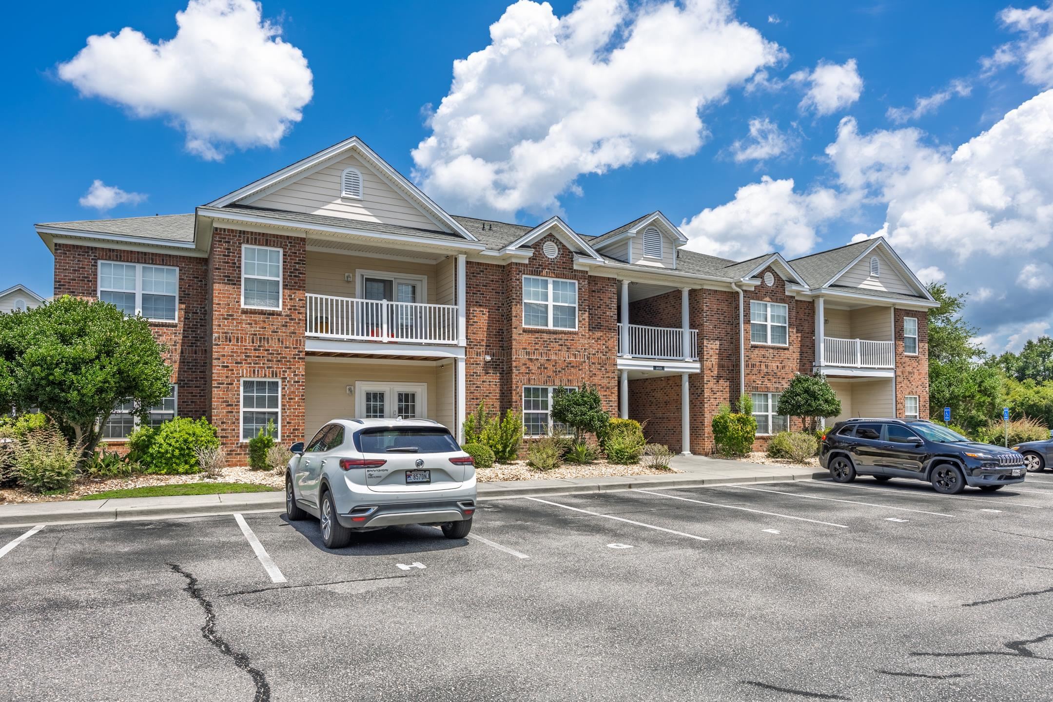 2021 Silvercrest Dr., Myrtle Beach