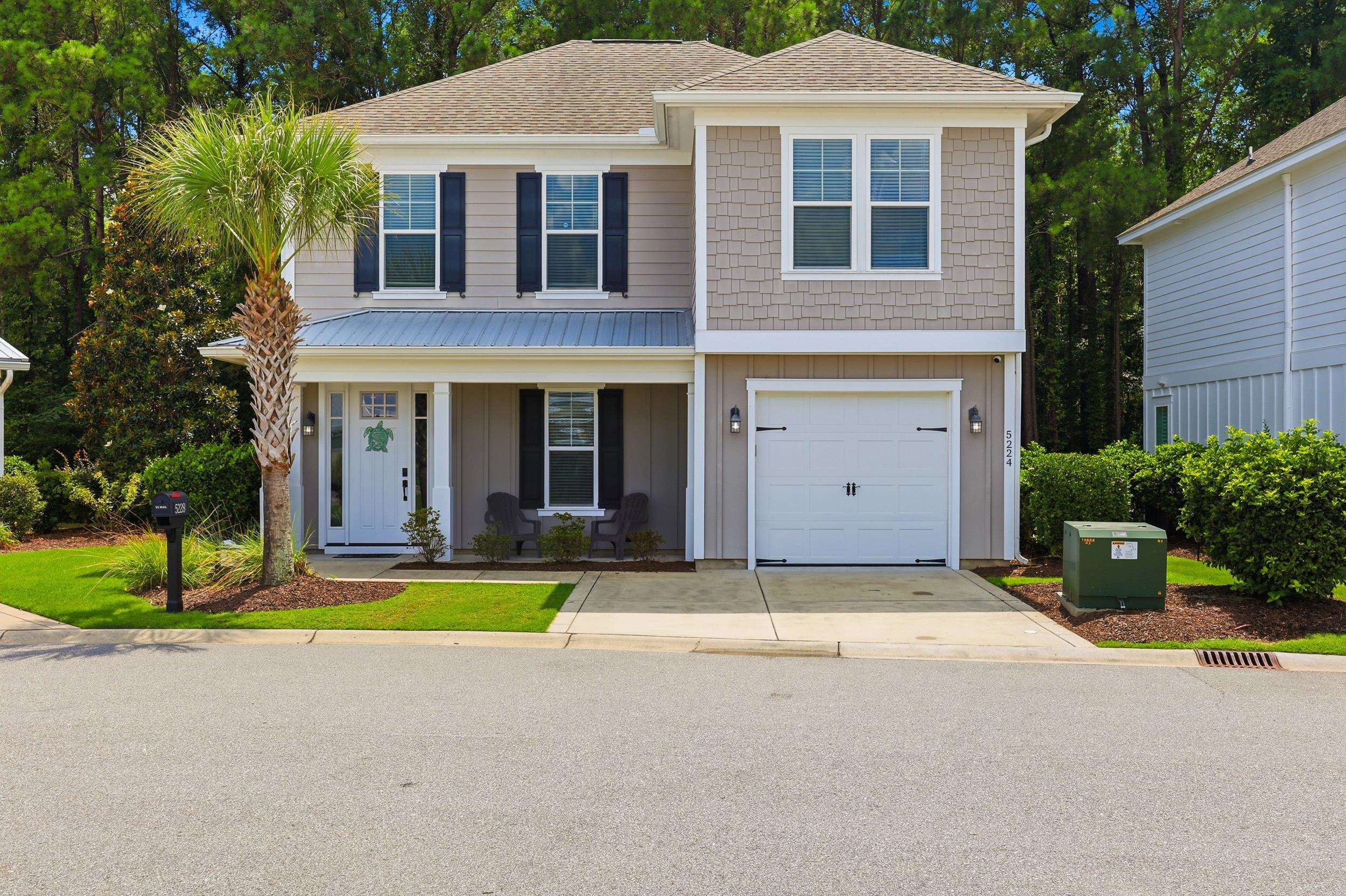 Homes for sale in Barefoot Resort
