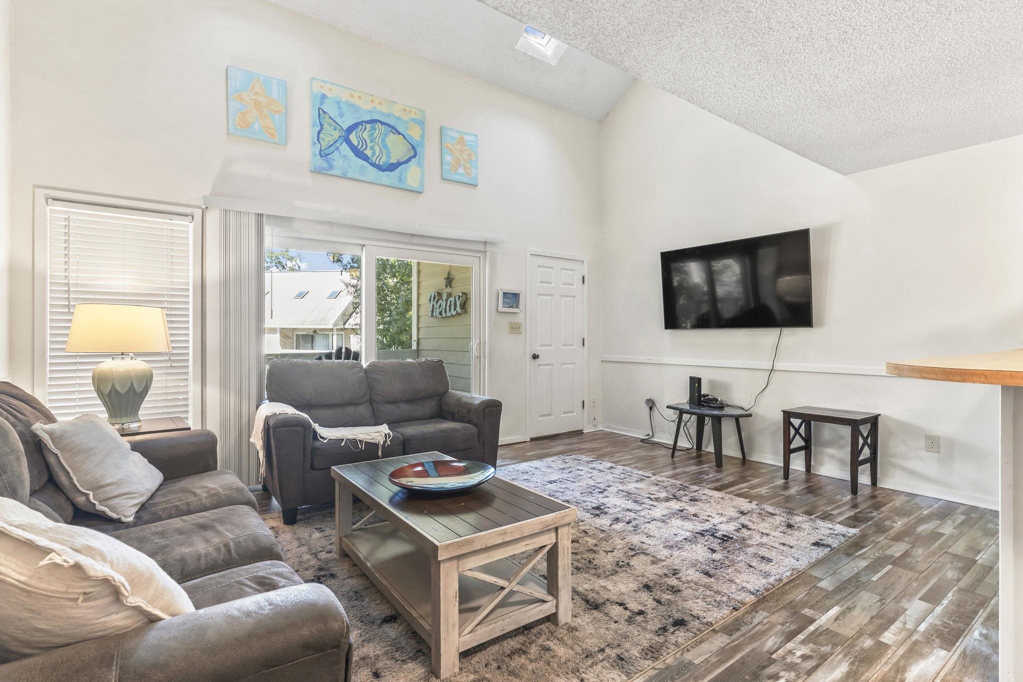 4438 Little River Inn Ln., Little River