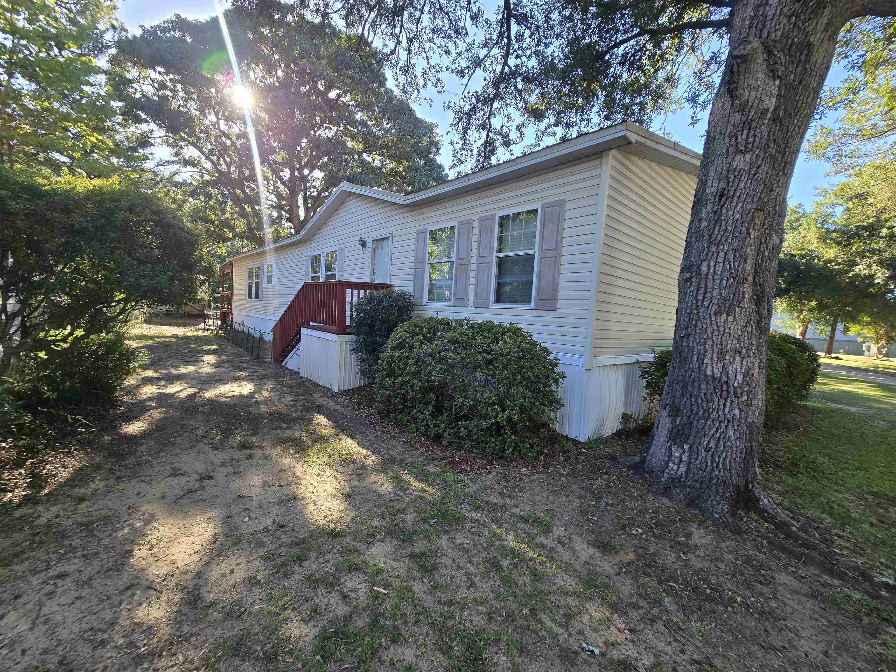 404 Delton Dr., Garden City Beach