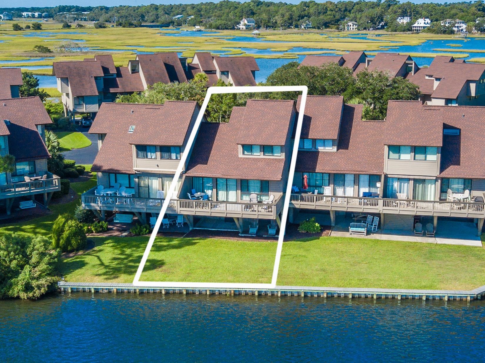 52 Lakeview Circle, Pawleys Island