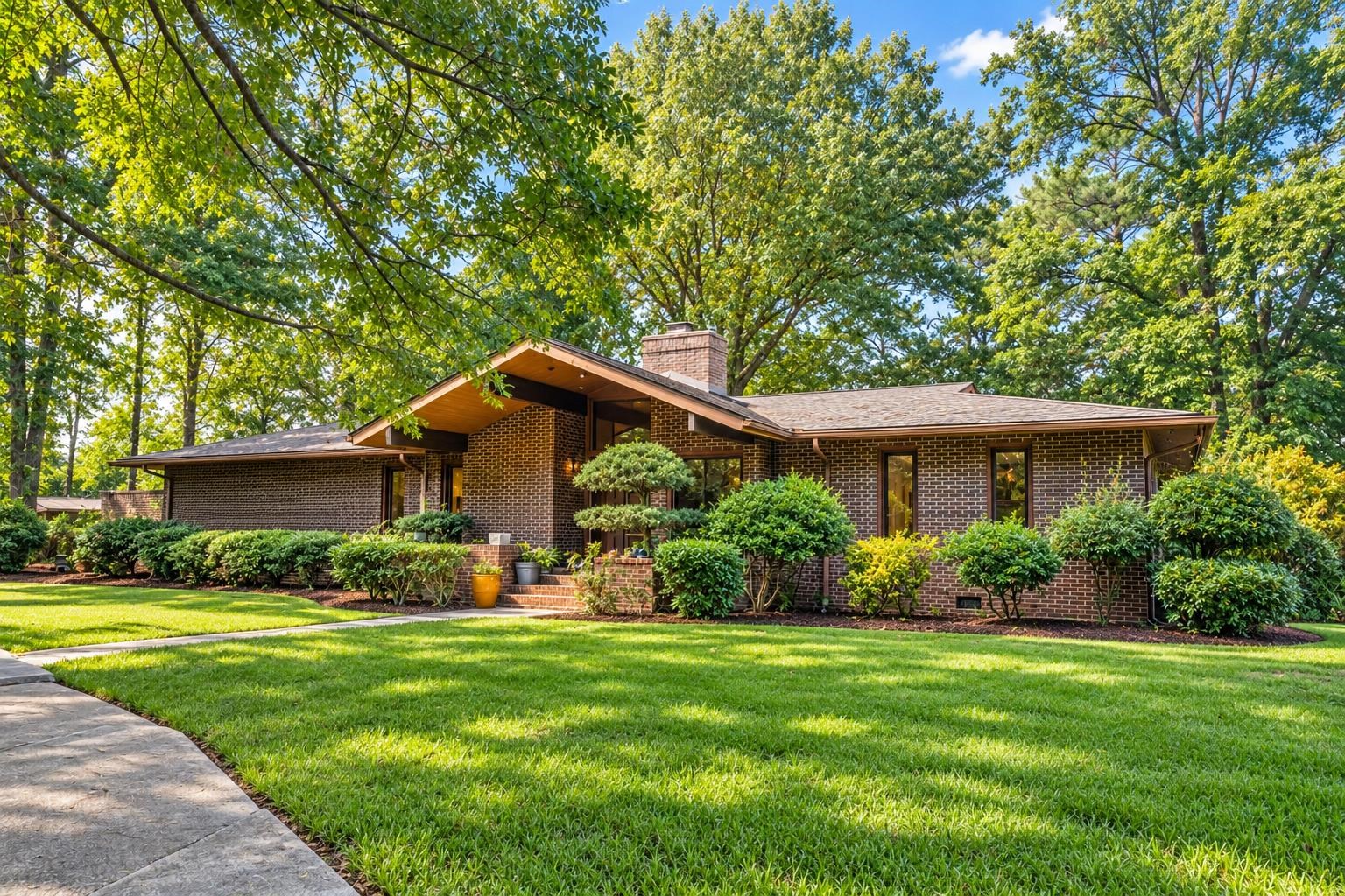 1749 Cliffwood Dr., Myrtle Beach