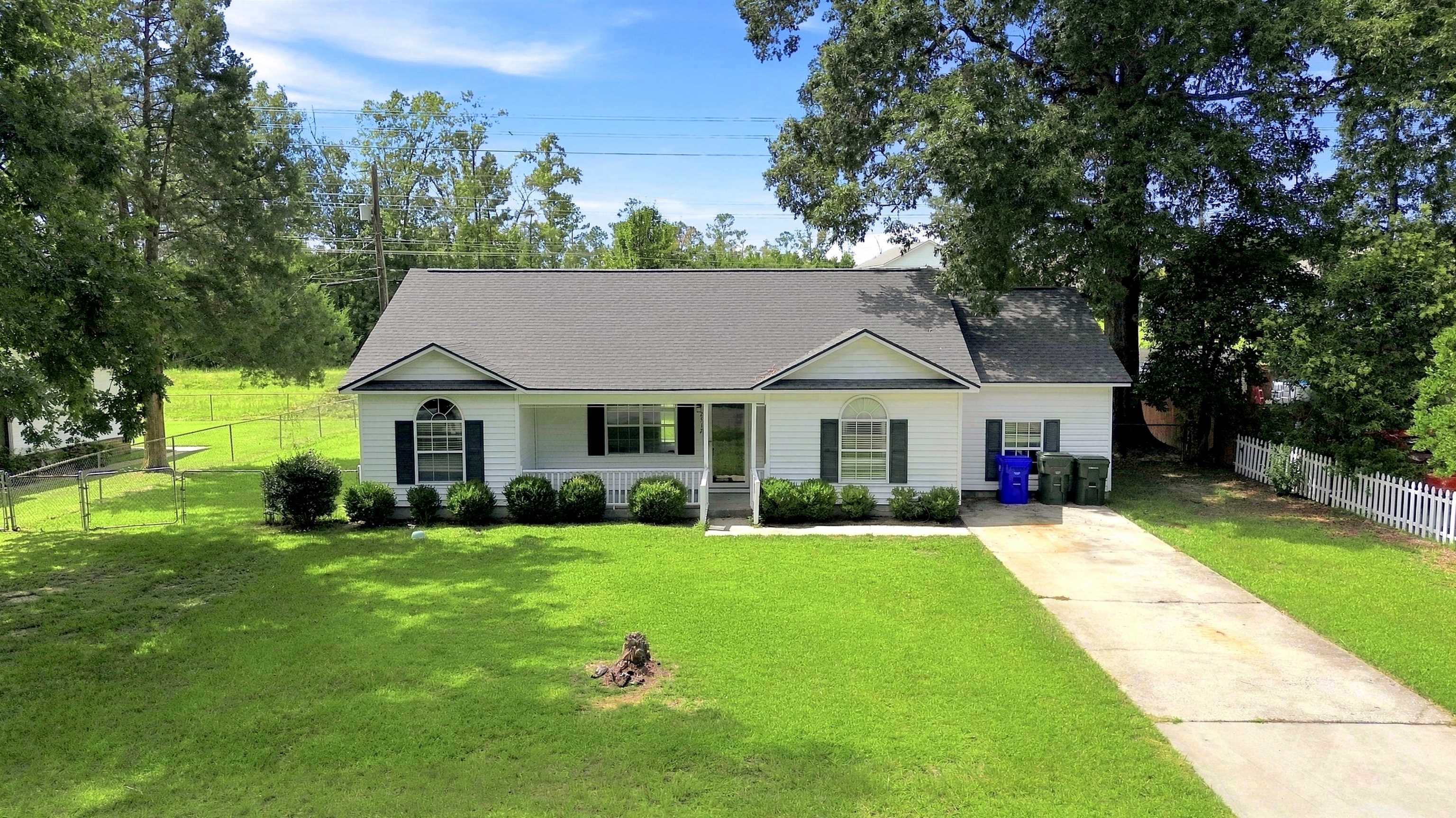 2517 Reta St., Conway