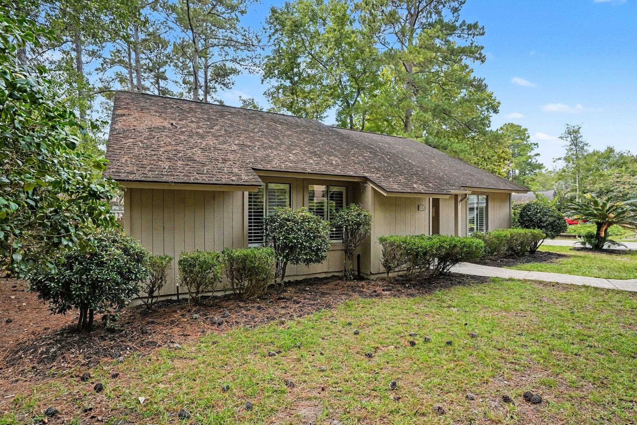 100 Hickory Dr., Conway