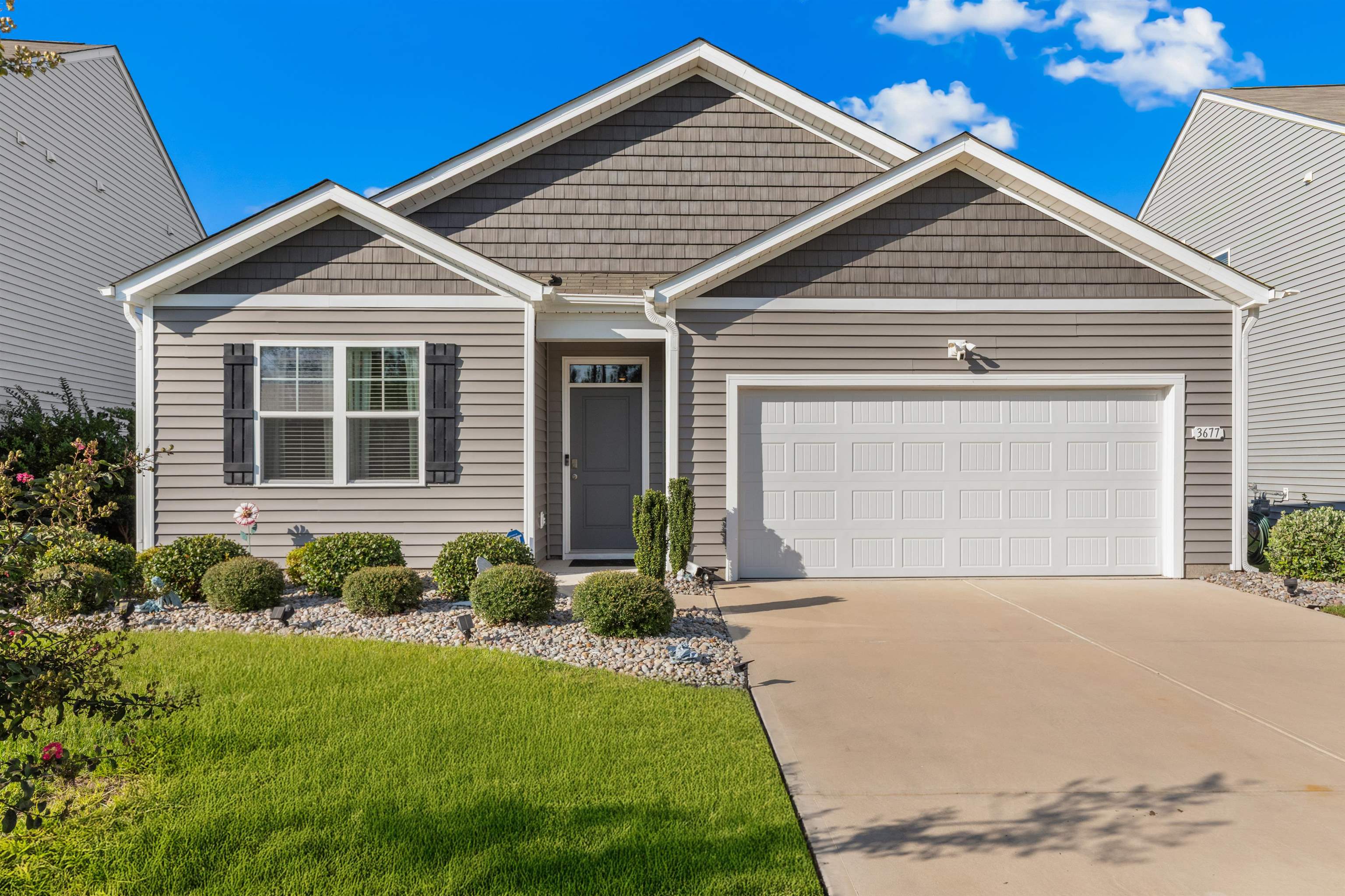 3677 Bells Lake Circle, Longs