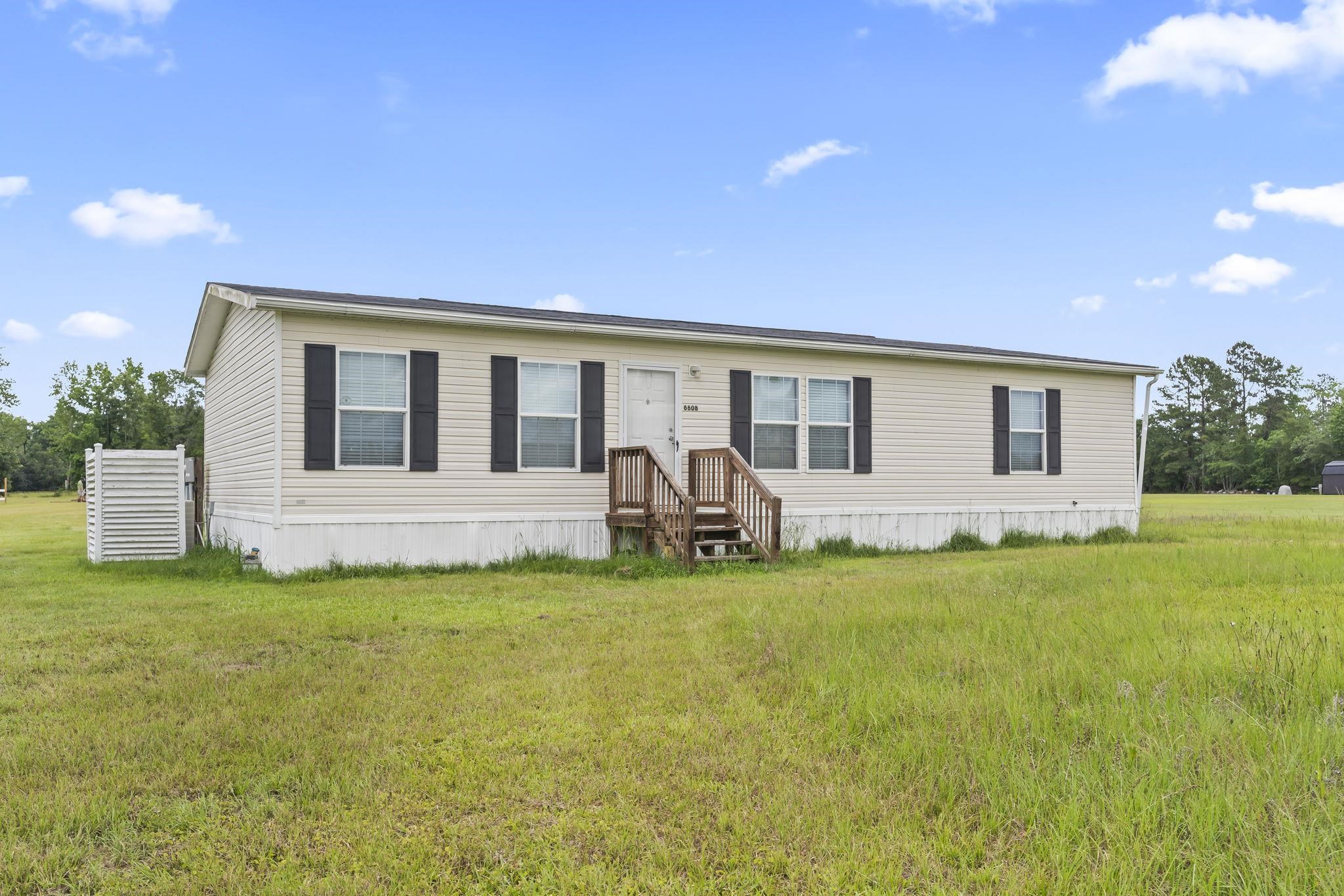 6608 Black Creek Rd., Nichols