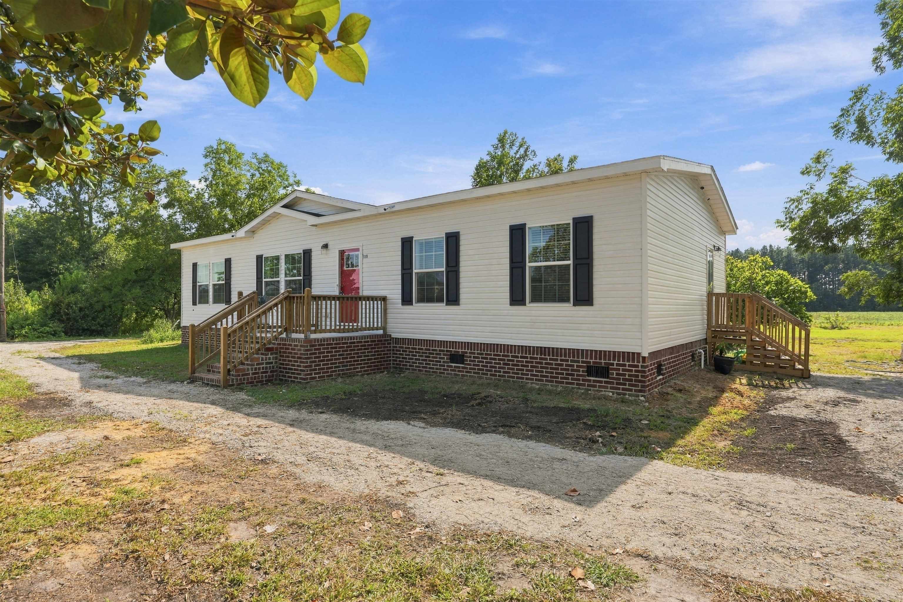 1705 Highway 792, Nichols