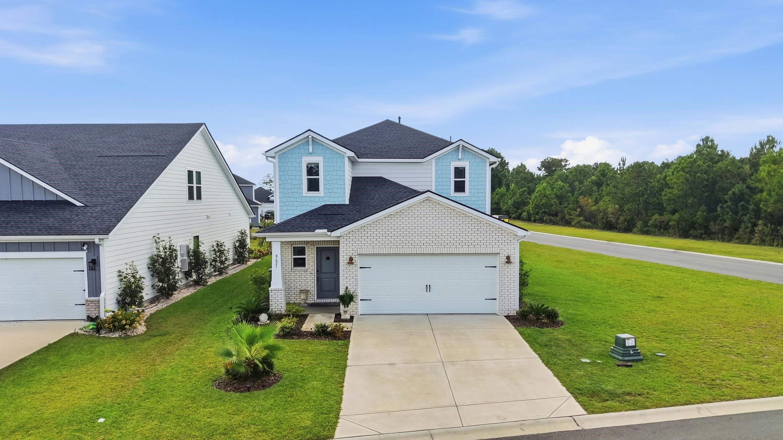 8621 Pinnacle Cove Way, Longs
