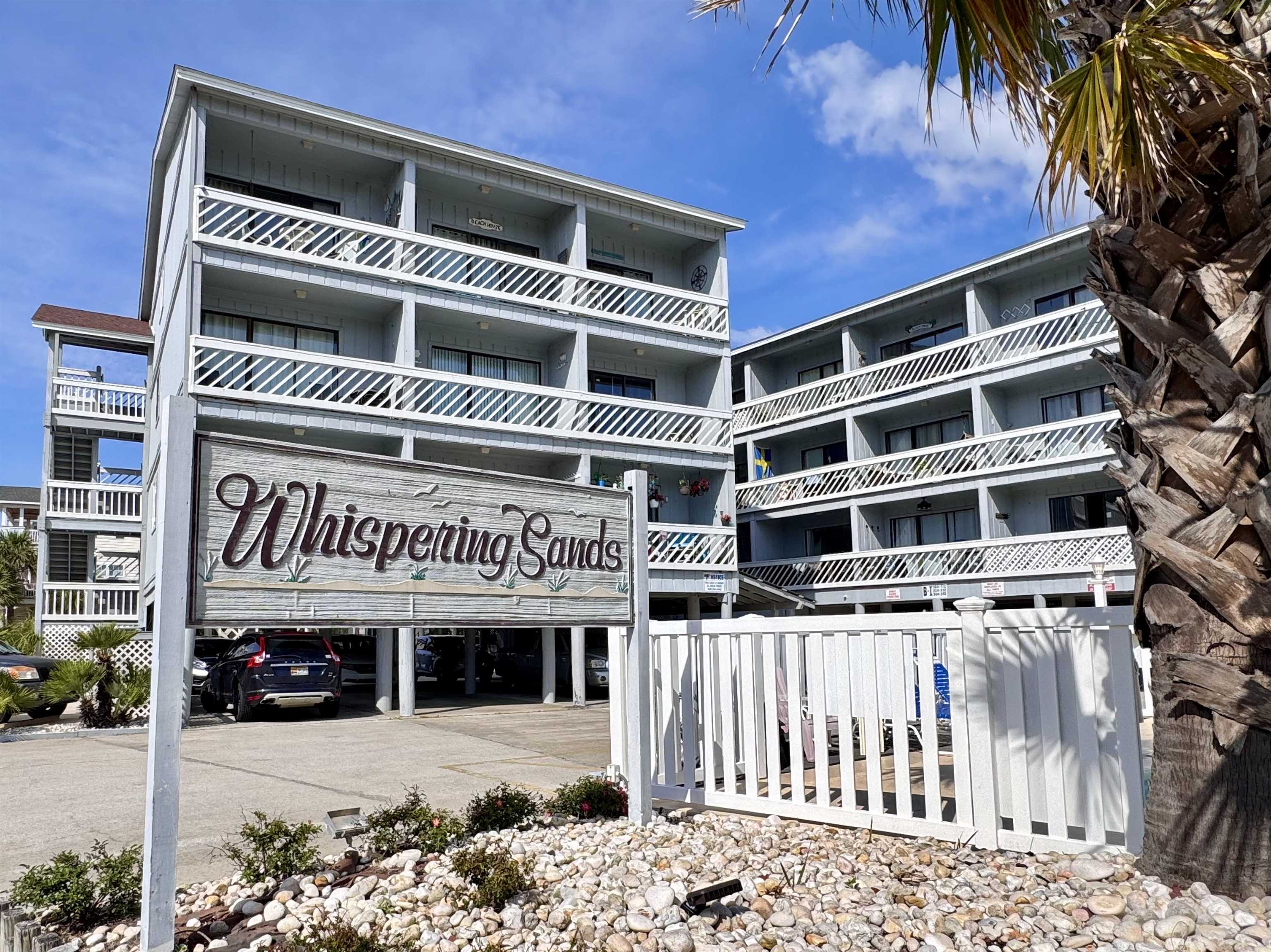 625 N Waccamaw Dr., Garden City Beach