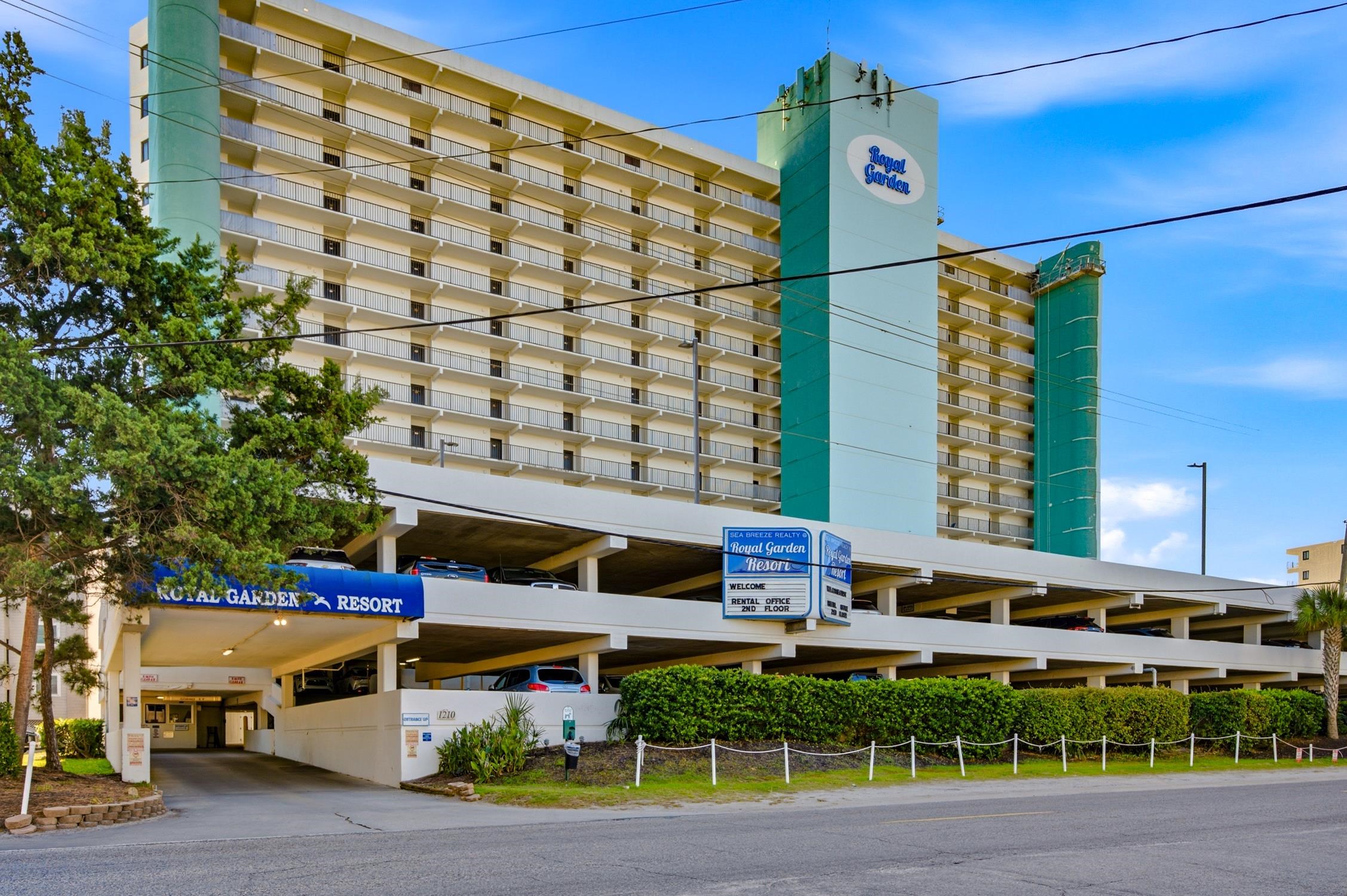 1210 N Waccamaw Dr., Garden City Beach