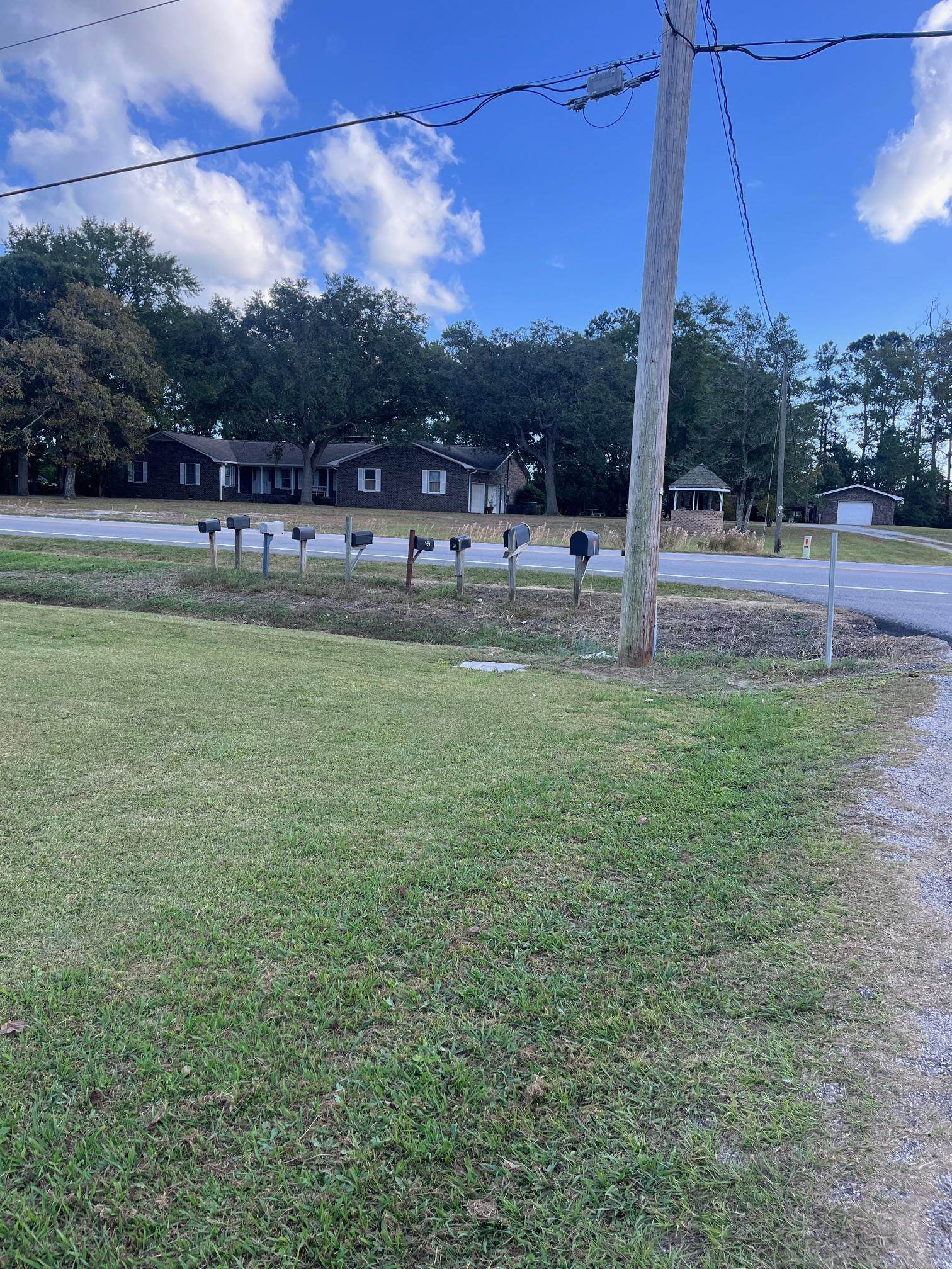 400 Toney Dr., Little River