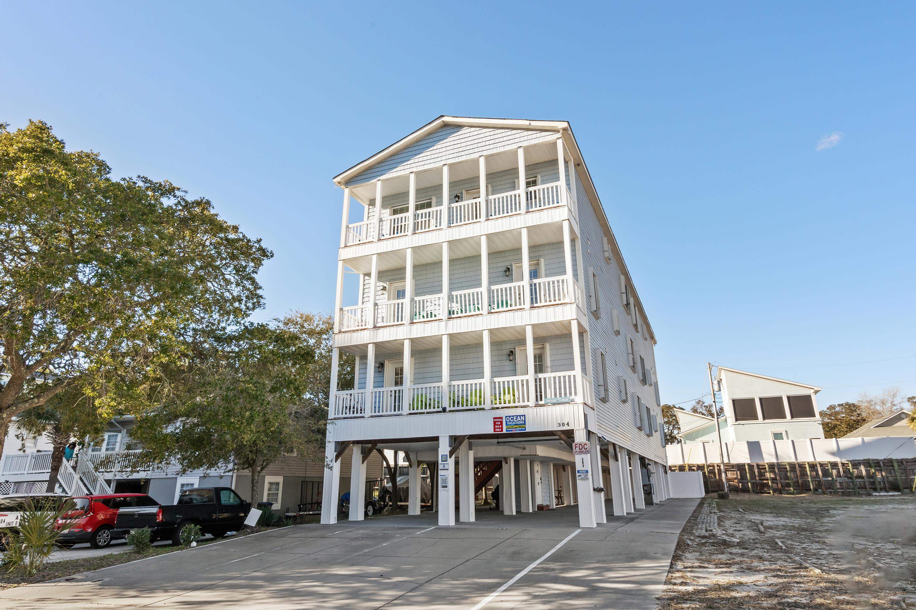 304 South Hillside Dr., North Myrtle Beach